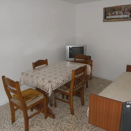 Apartment 874-2 * Lumbarda